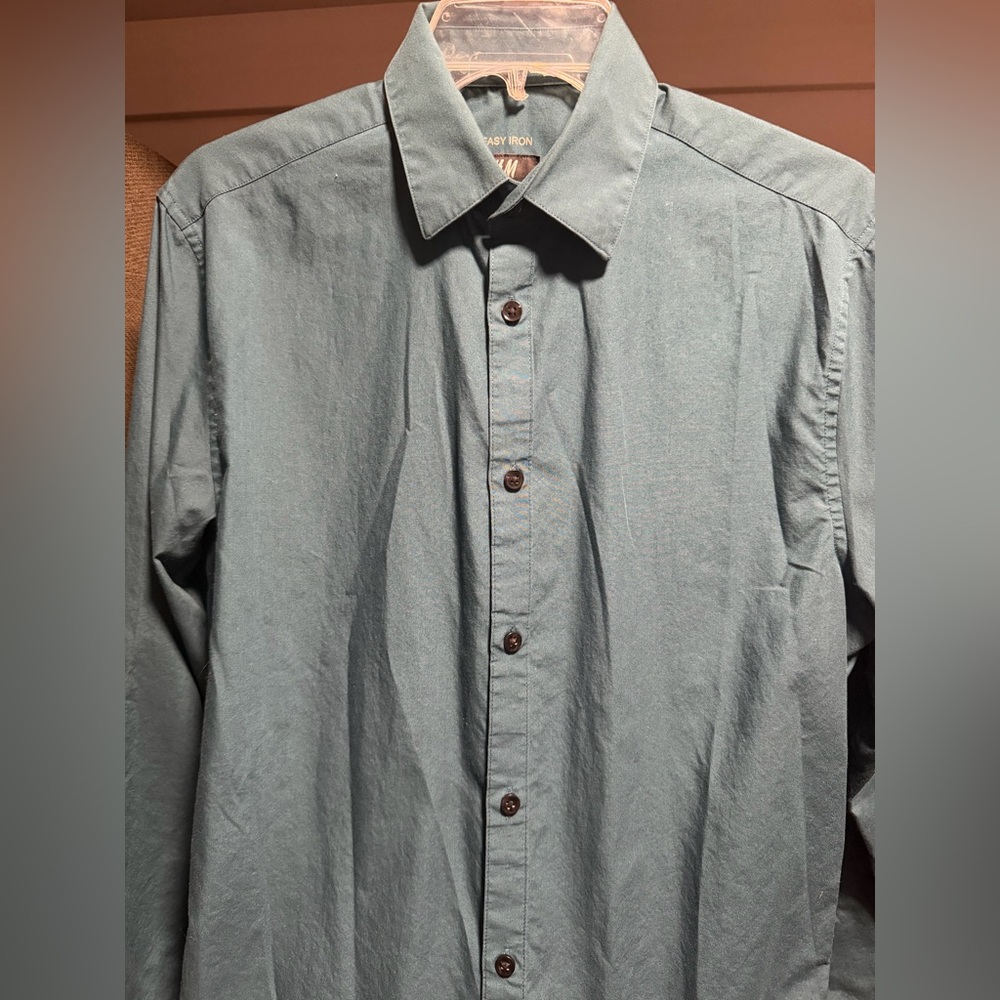 H&M Men's Button Down Shirt